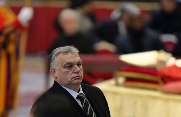 رئيس وزراء هنغاريا يحذر من عواقب تخلي أوروبا عن الطاقة الروسية
