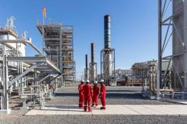 ارتفاع إنتاج المصافي والصناعات البترولية في عمان بنسبة 1.2 بالمائة نهاية ديسمبر الماضي